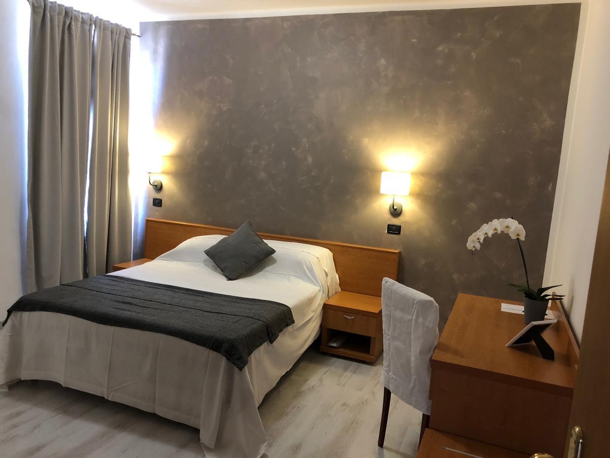 Aquam Albergo أكوي تيرمي المظهر الخارجي الصورة